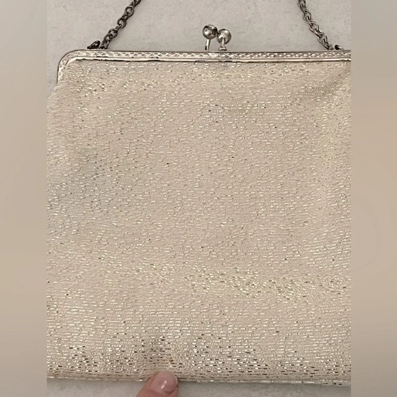 CFR/ Made in England/ Kiss snap closure/ Beige with gold thread/ Evening bag - Picture 13 of 14
